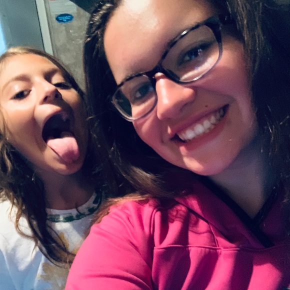 ☺️💞Meet Selena19 📦📬 - Picture 9 of 16